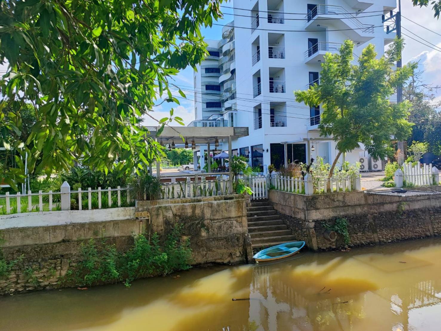 Hôtel Rua Rasada Express à Trang Extérieur photo